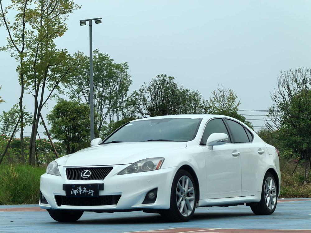 Lexus Lexus IS