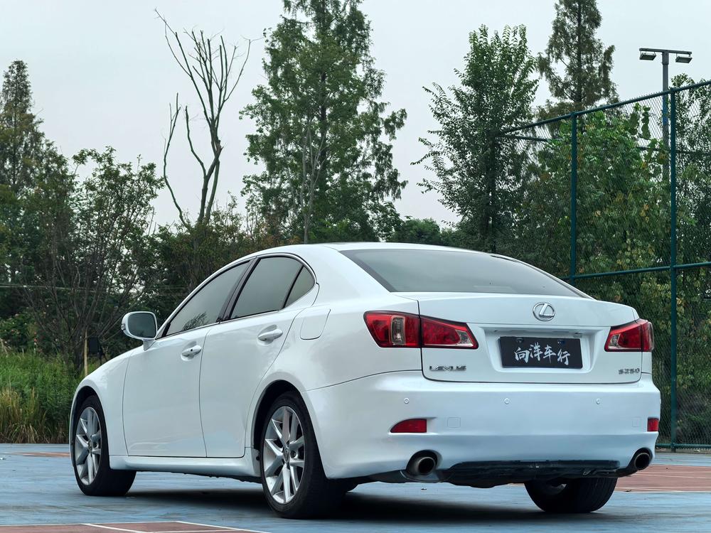 Lexus Lexus IS