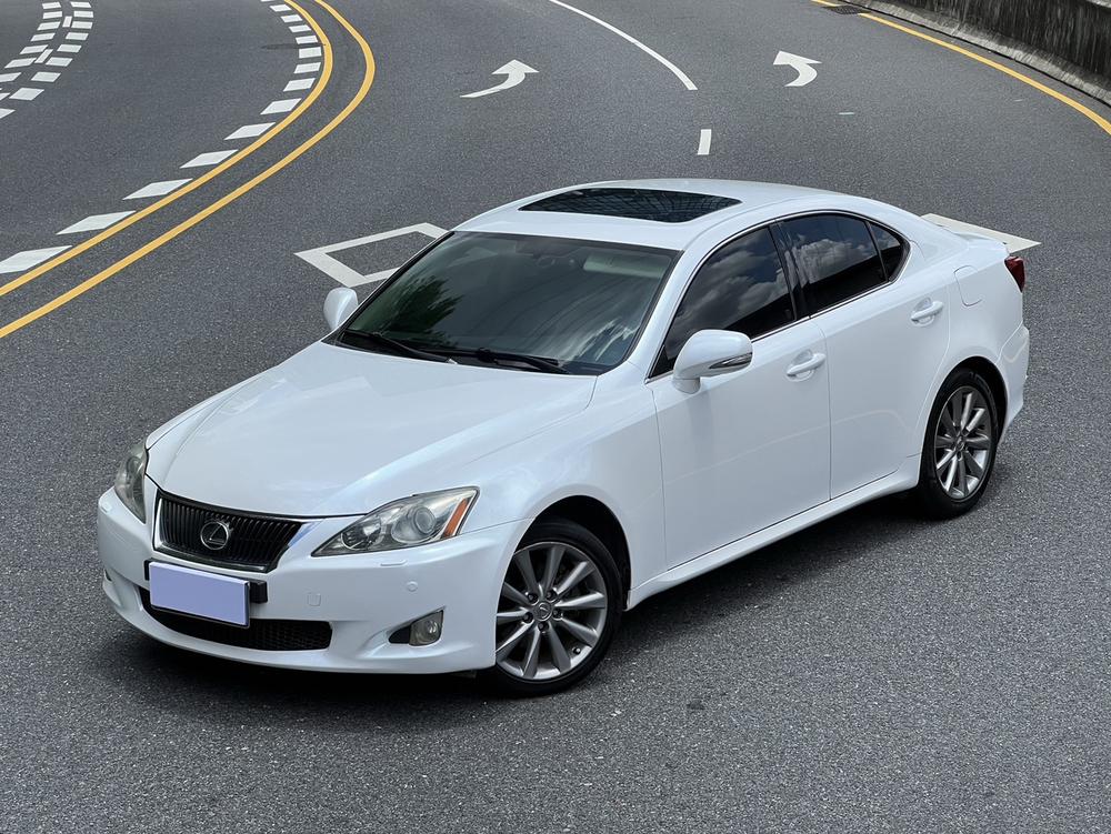 Lexus Lexus IS