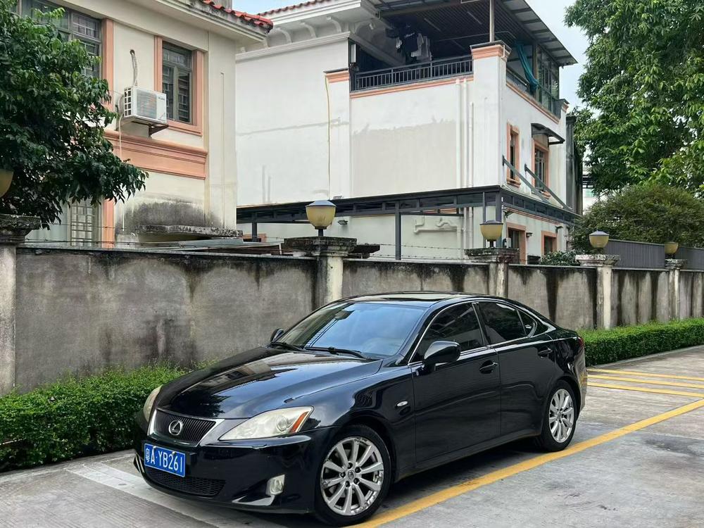 Lexus Lexus IS