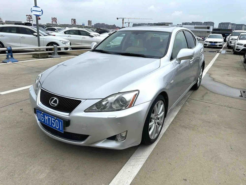 Lexus Lexus IS