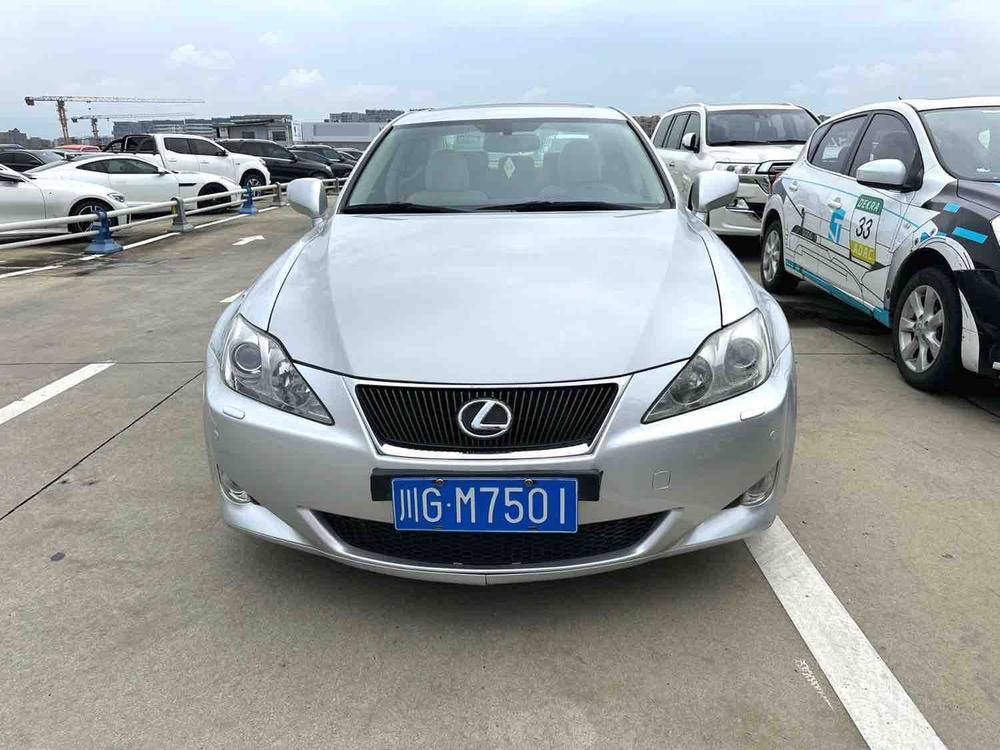 Lexus Lexus IS
