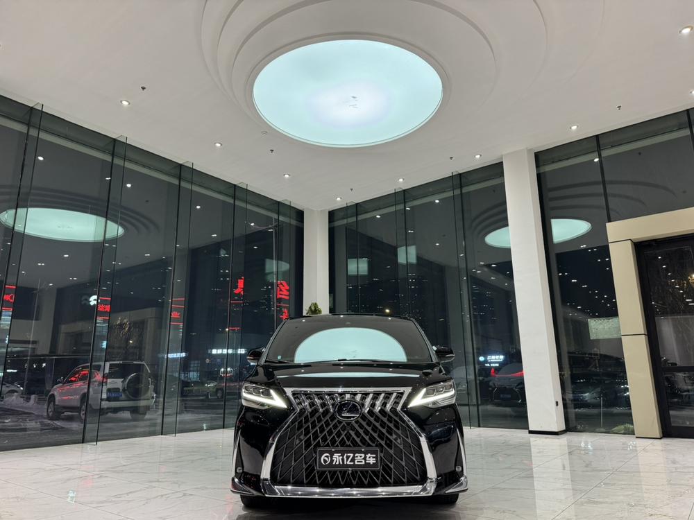 Lexus Lexus LM