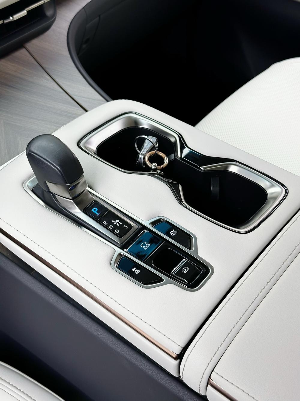 Lexus Lexus LM