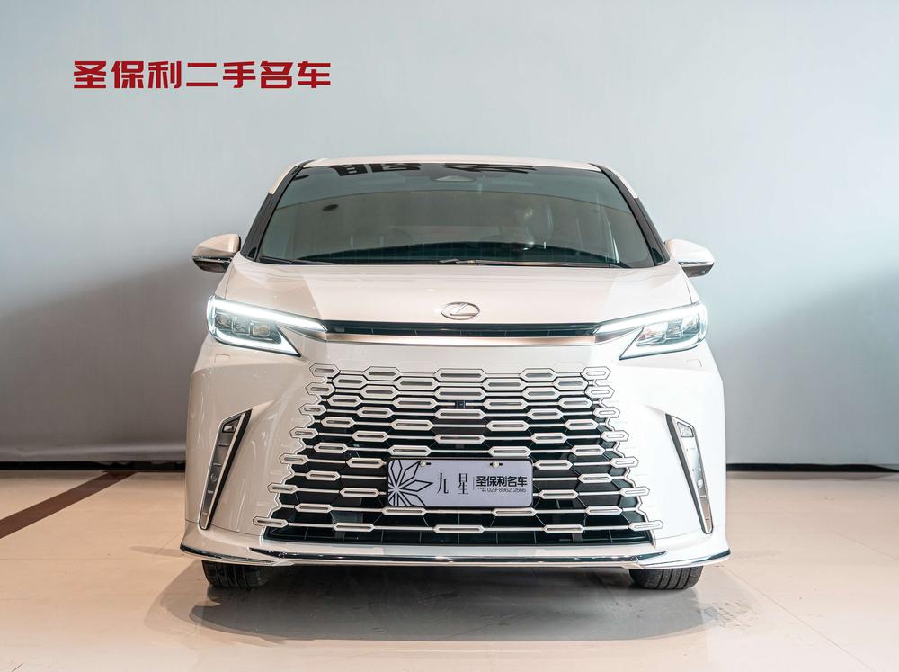 Lexus Lexus LM