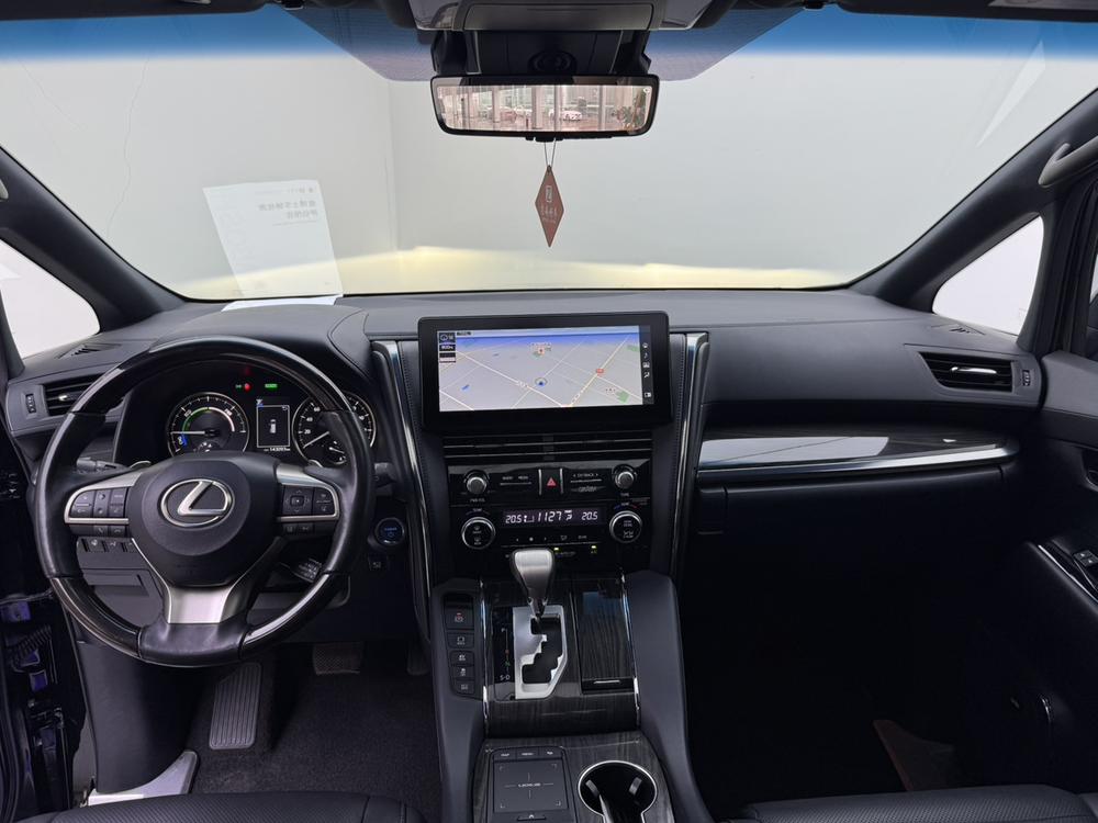 Lexus Lexus LM
