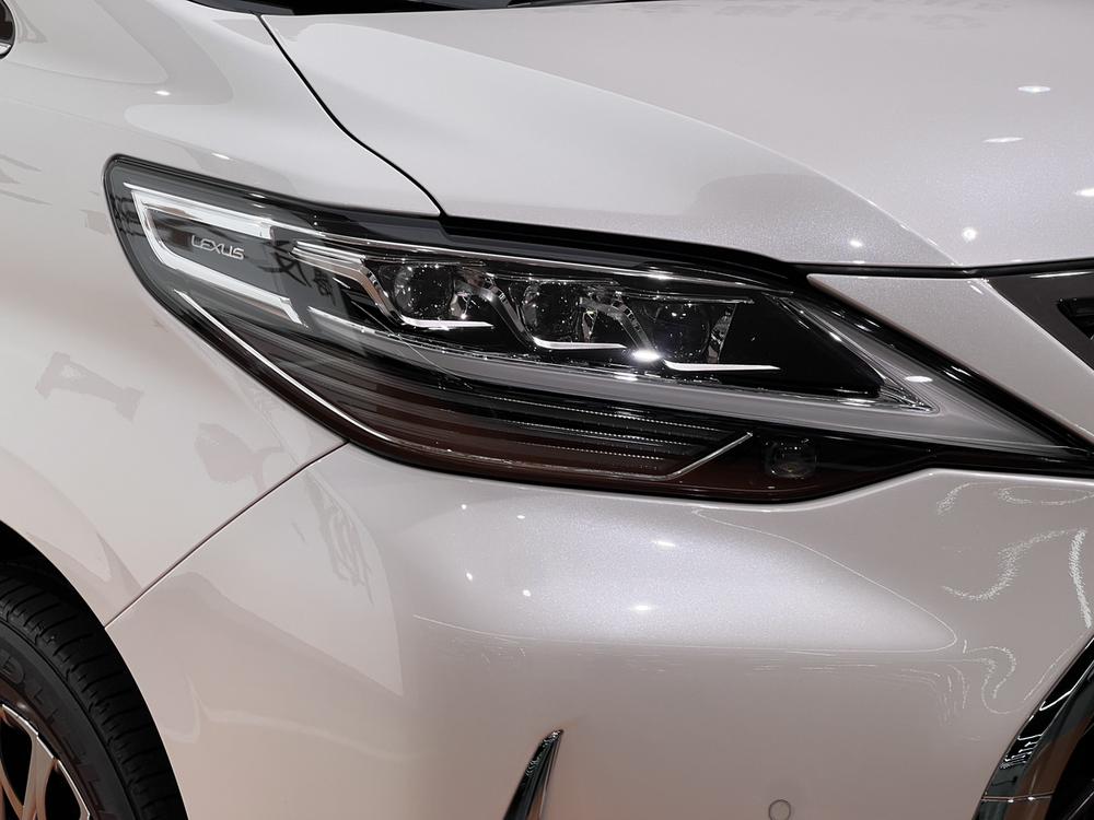 Lexus Lexus LM