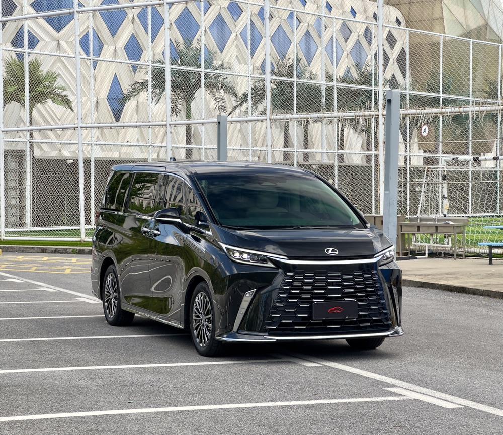 Lexus Lexus LM