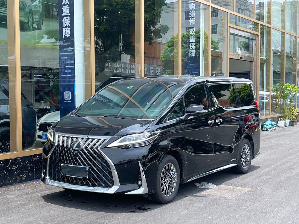 Lexus Lexus LM