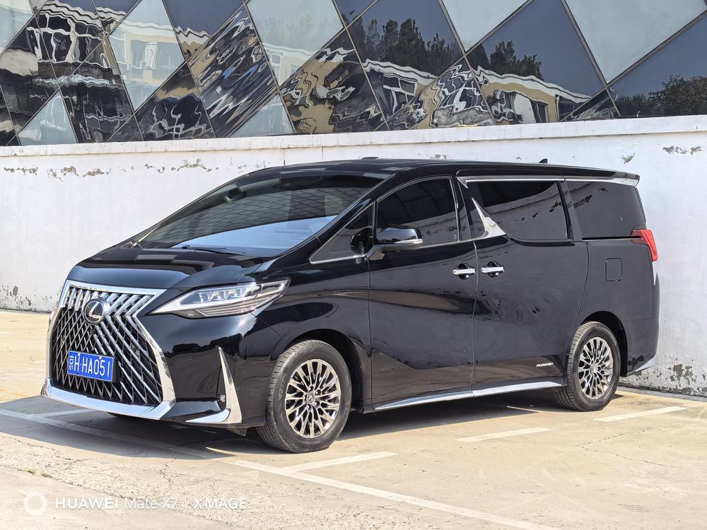Lexus Lexus LM