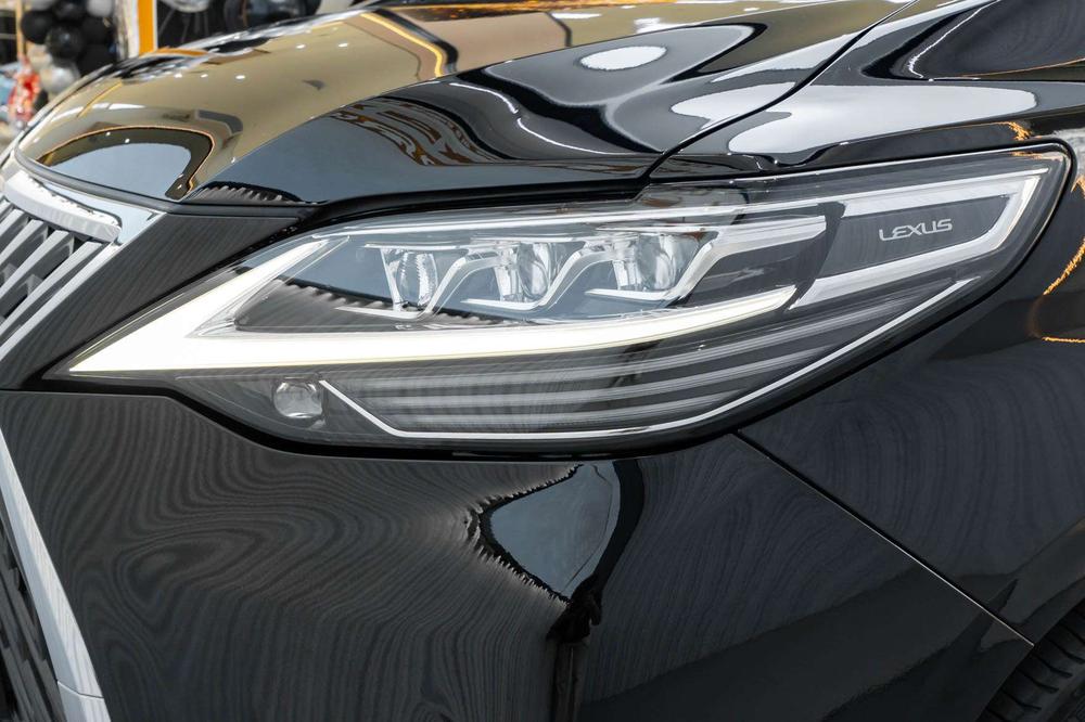 Lexus Lexus LM