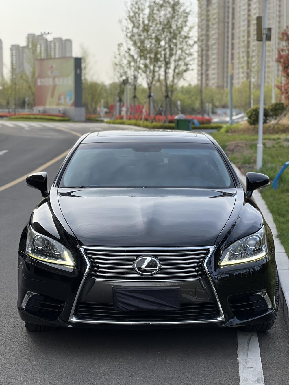 Lexus Lexus LS