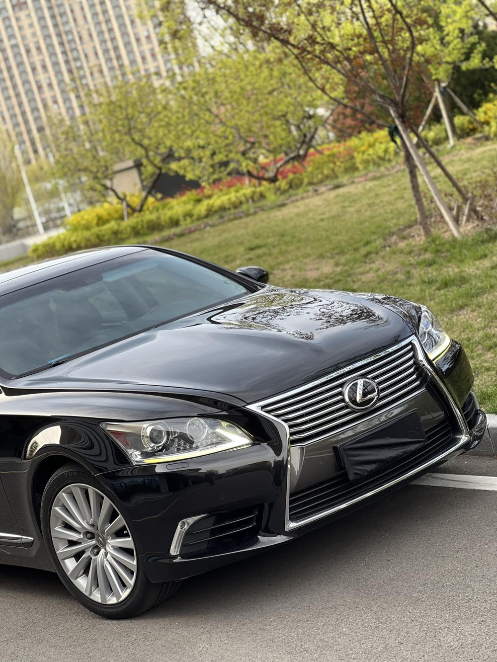 Lexus Lexus LS