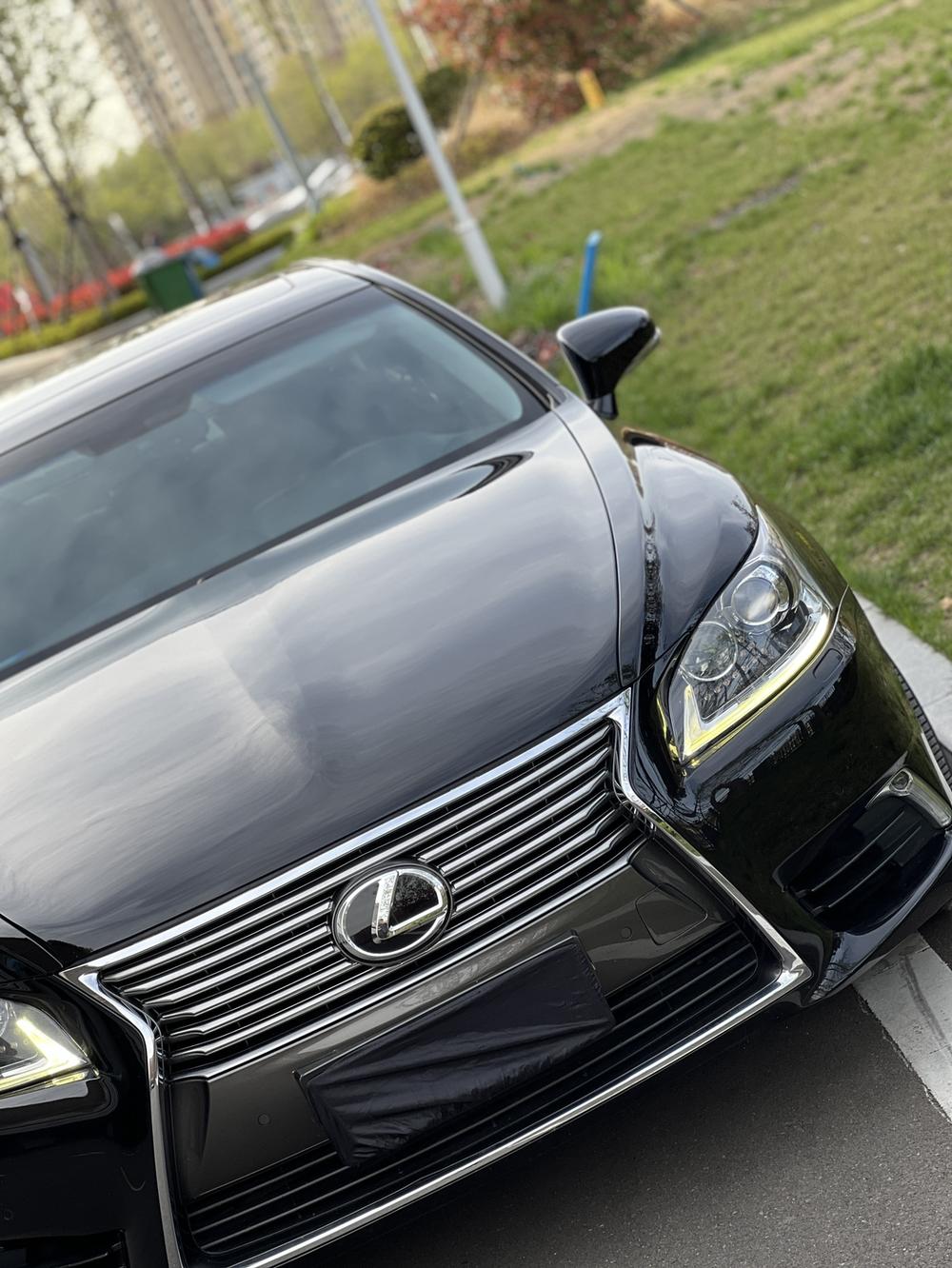 Lexus Lexus LS