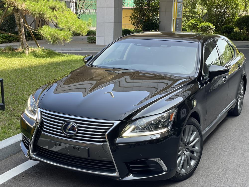 Lexus Lexus LS