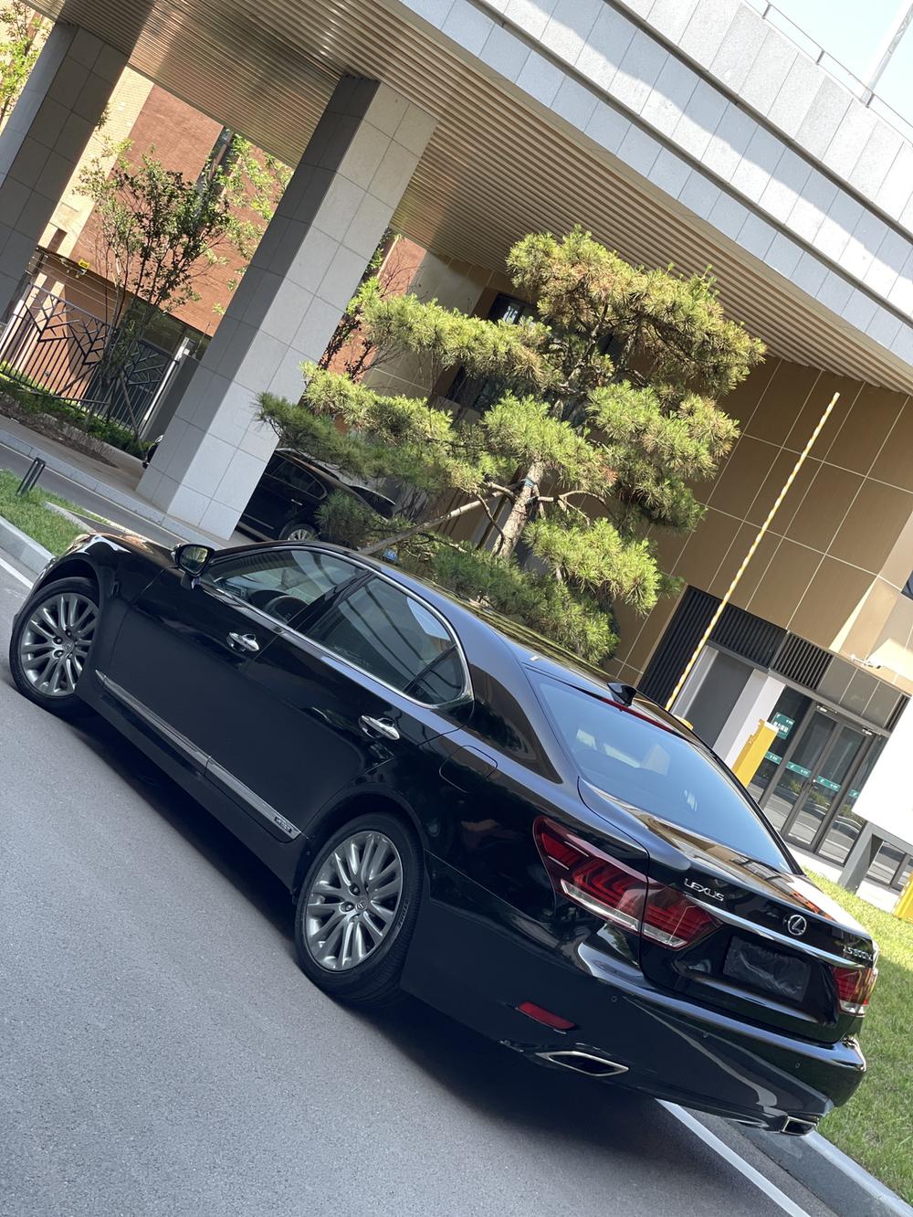 Lexus Lexus LS