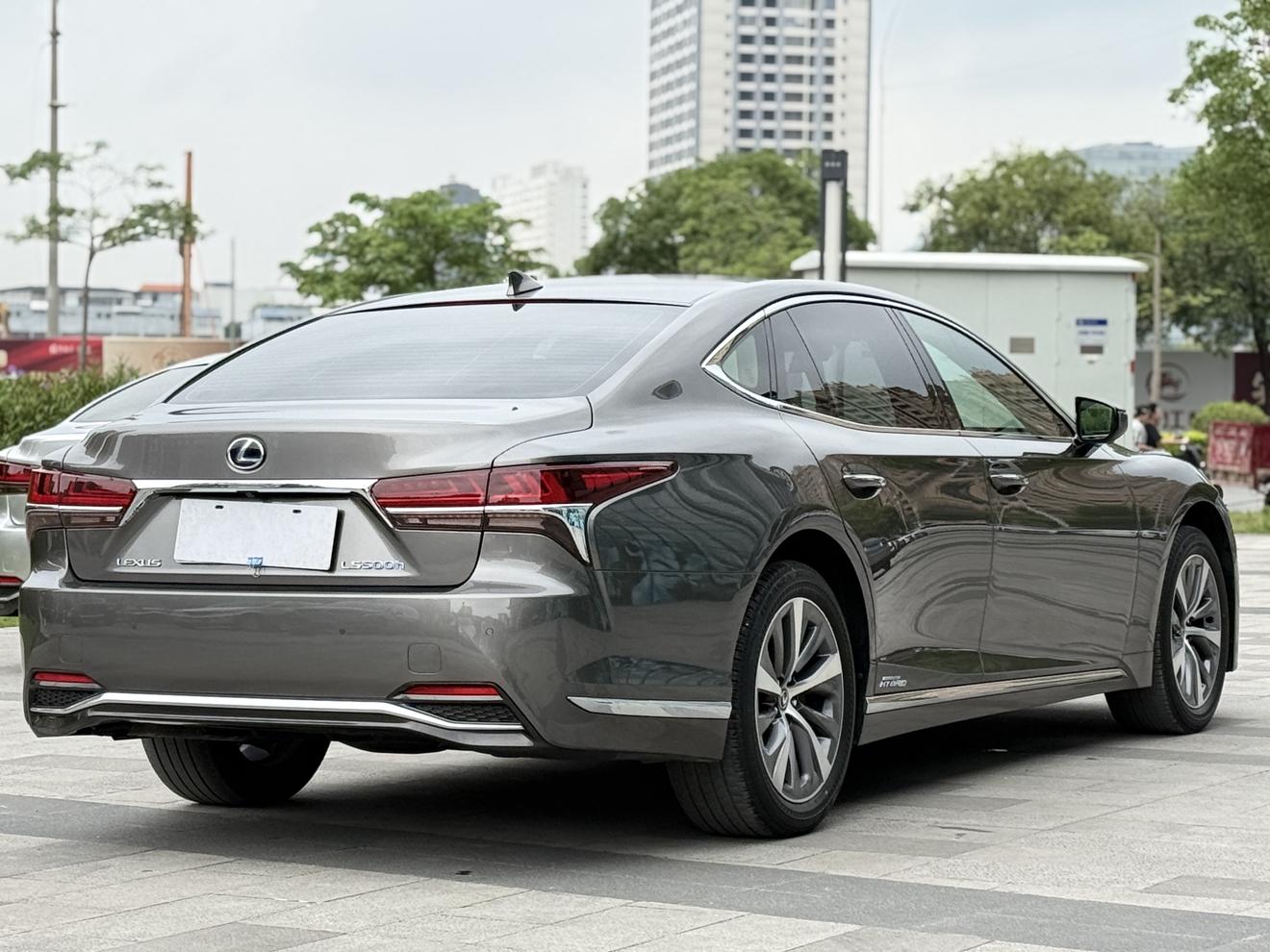 Lexus Lexus LS