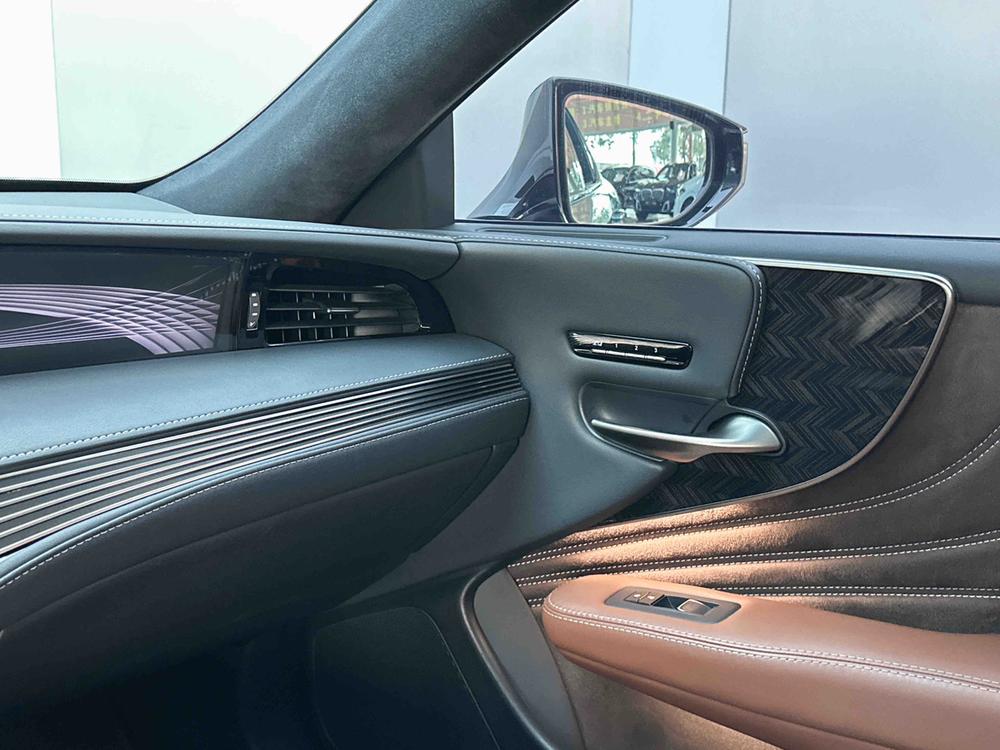 Lexus Lexus LS