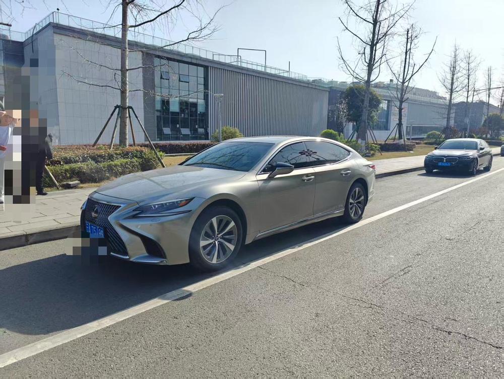 Lexus Lexus LS