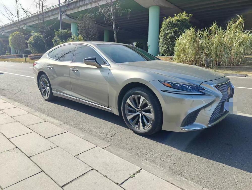 Lexus Lexus LS