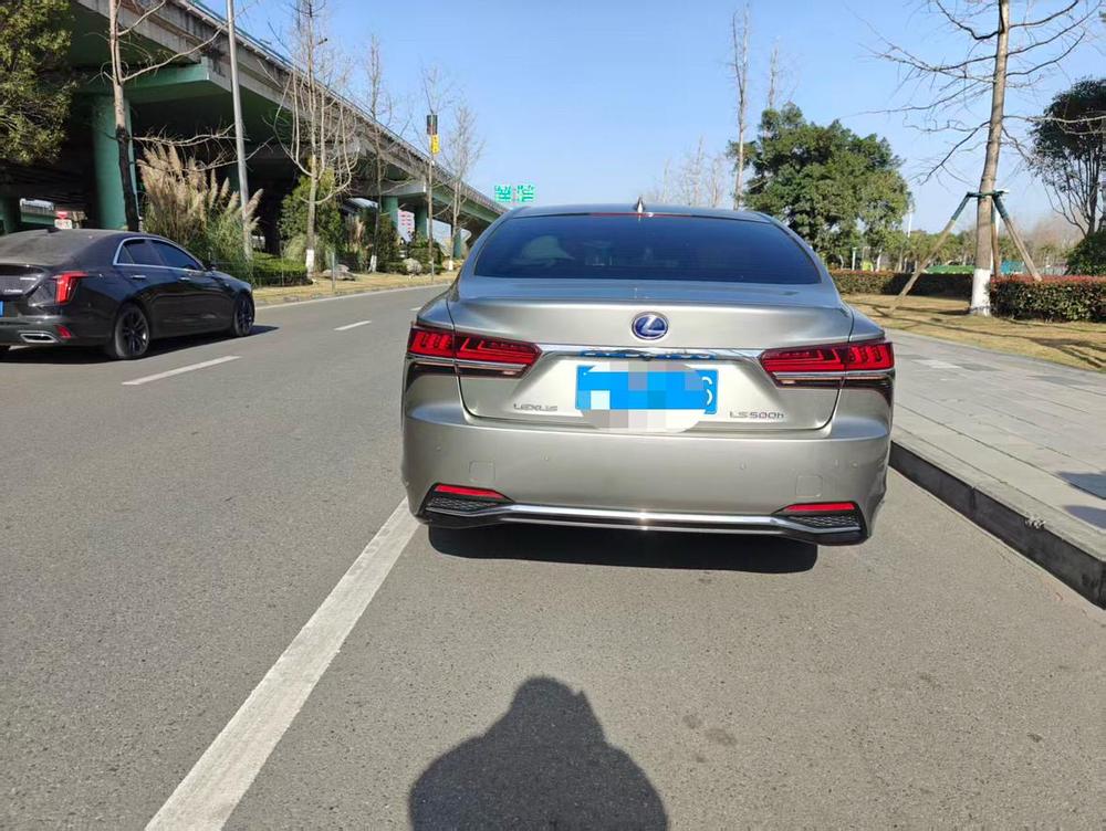 Lexus Lexus LS
