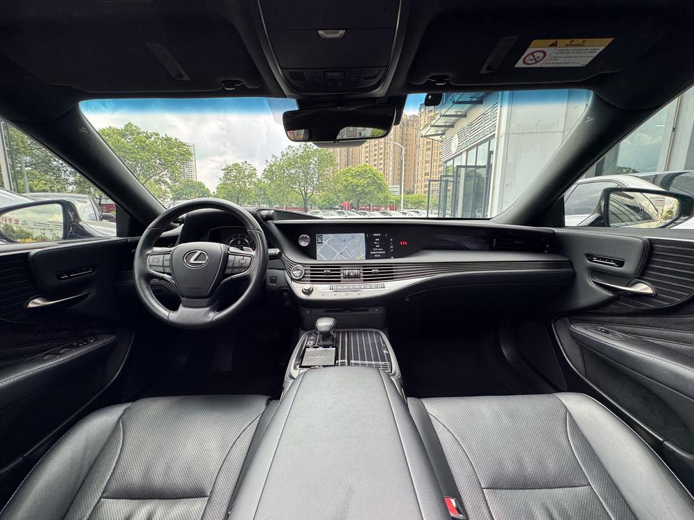 Lexus Lexus LS