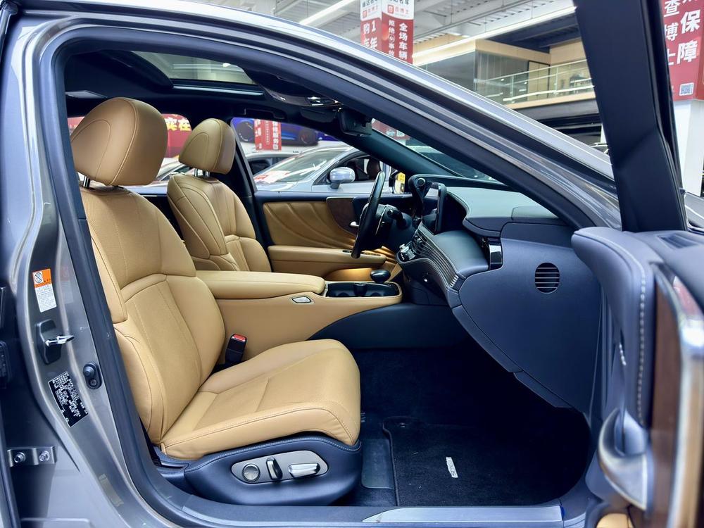Lexus Lexus LS