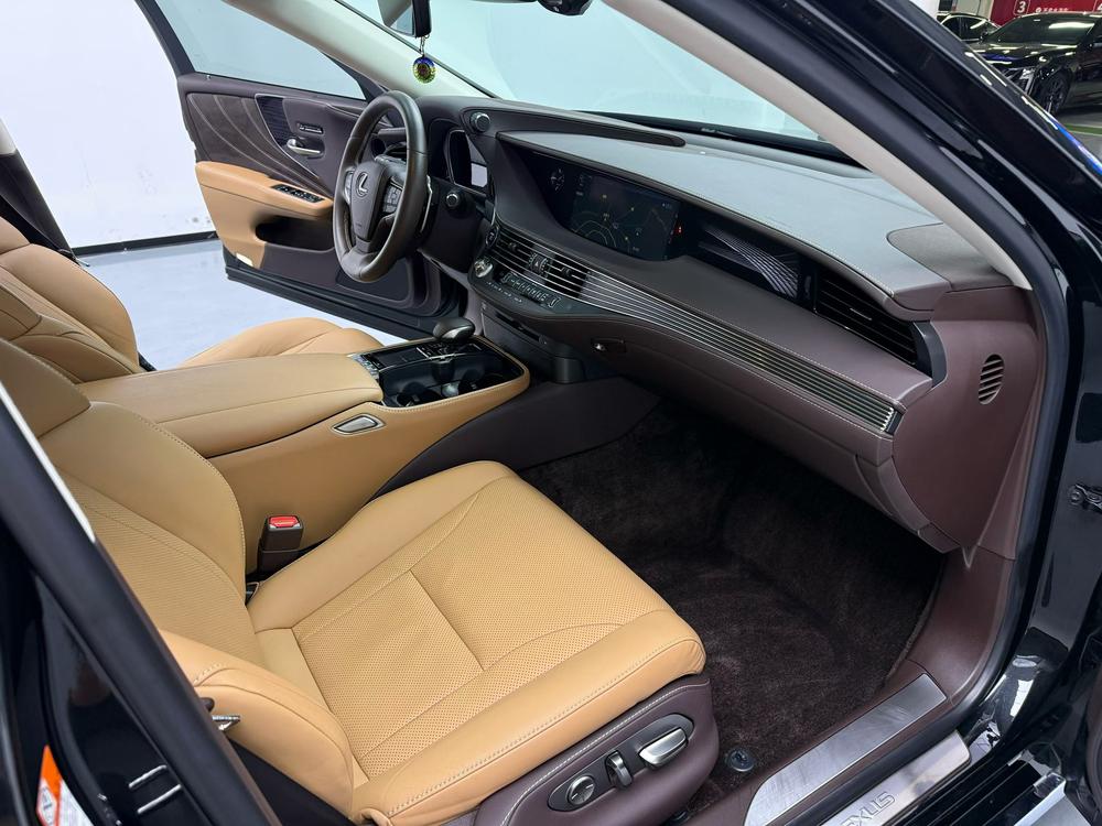 Lexus Lexus LS