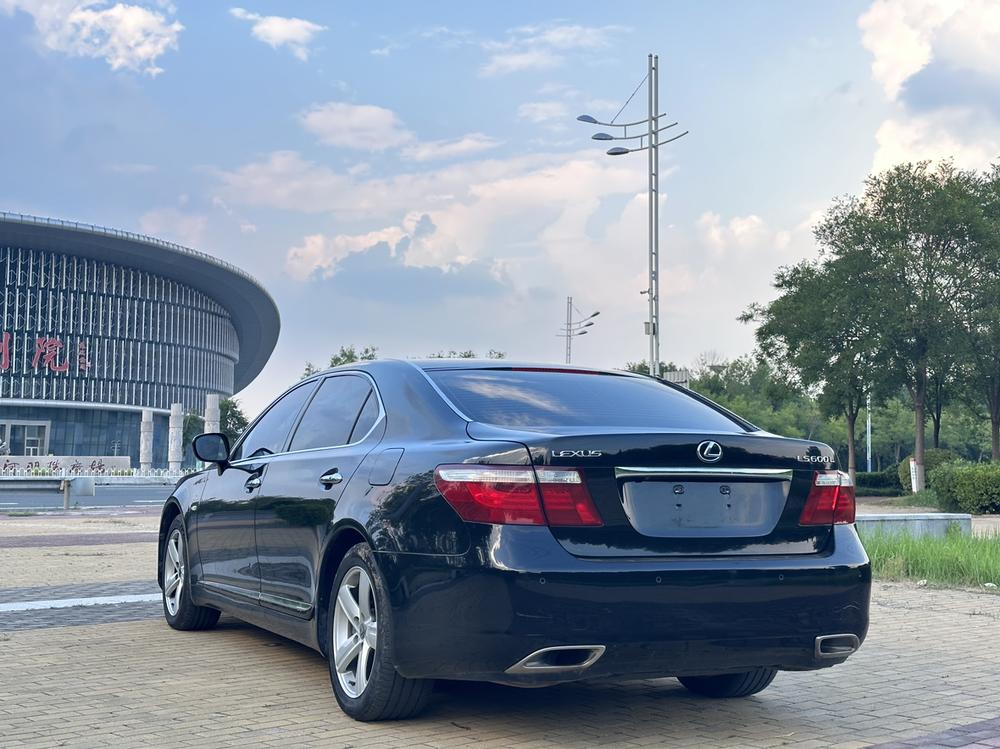 Lexus Lexus LS