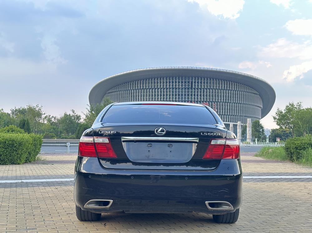 Lexus Lexus LS