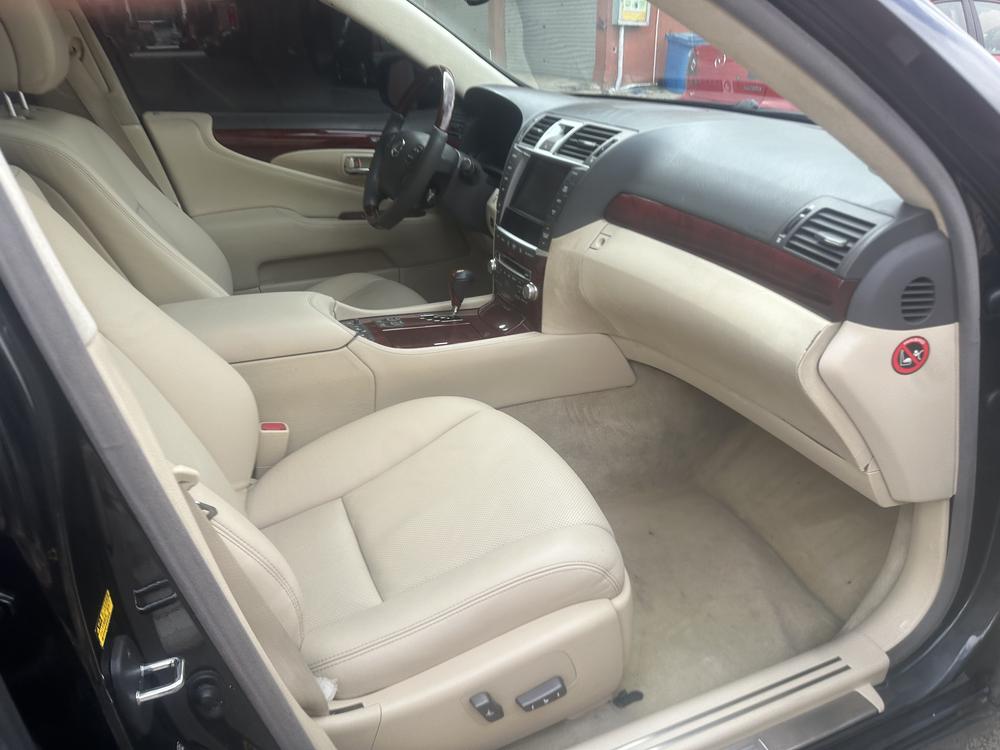 Lexus Lexus LS