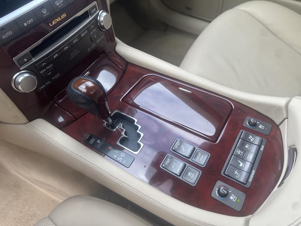 Lexus Lexus LS
