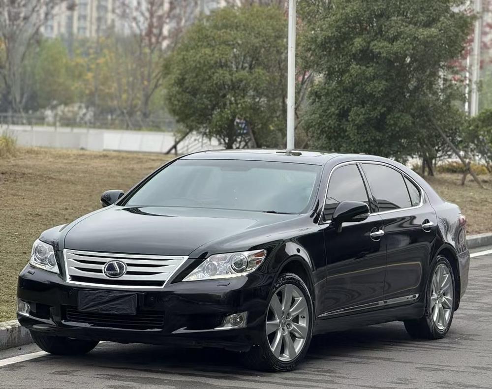 Lexus Lexus LS