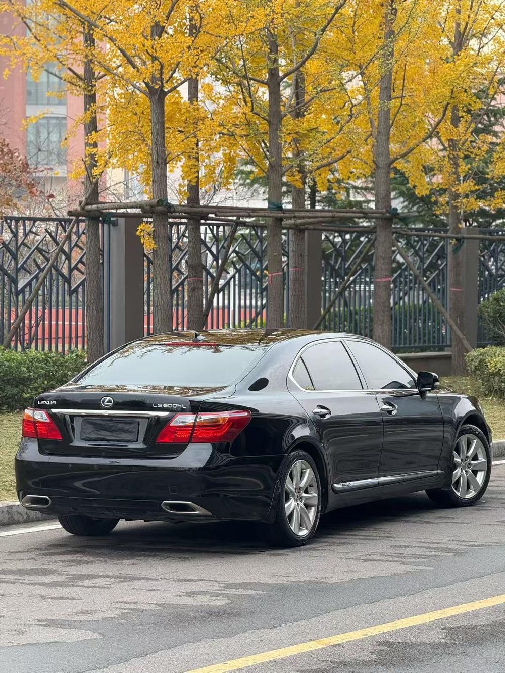 Lexus Lexus LS