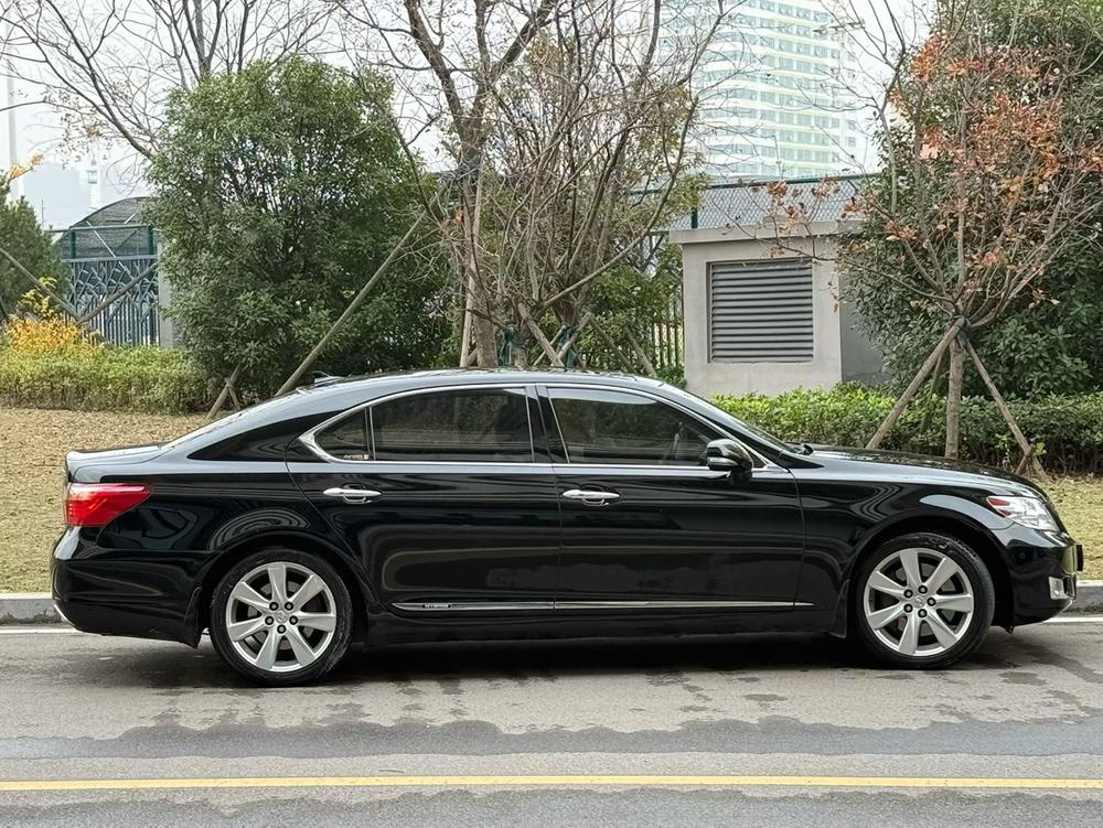 Lexus Lexus LS