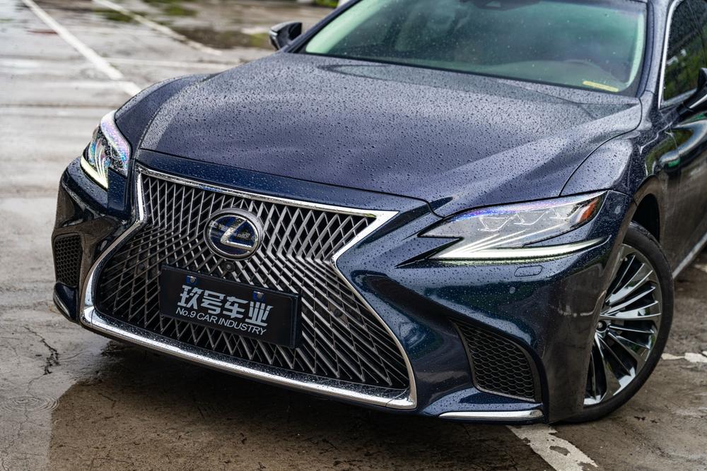 Lexus Lexus LS