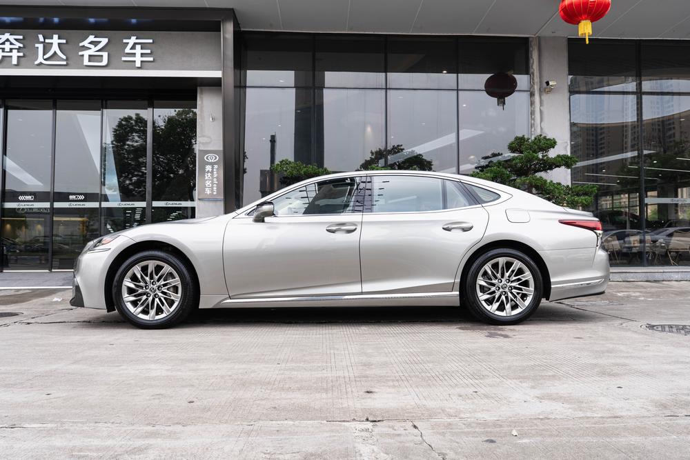 Lexus Lexus LS