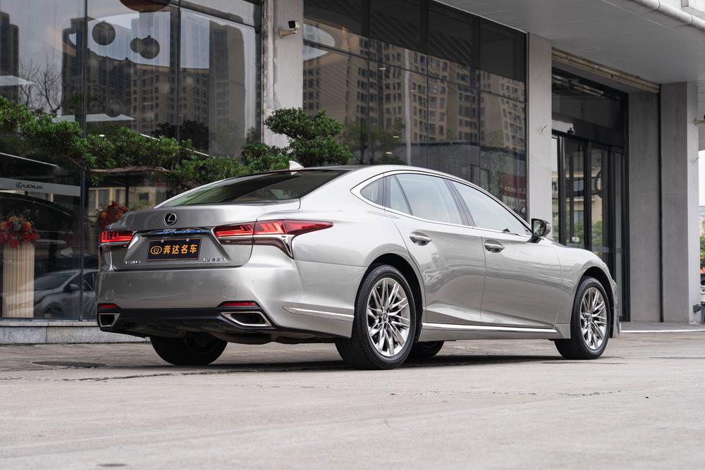 Lexus Lexus LS