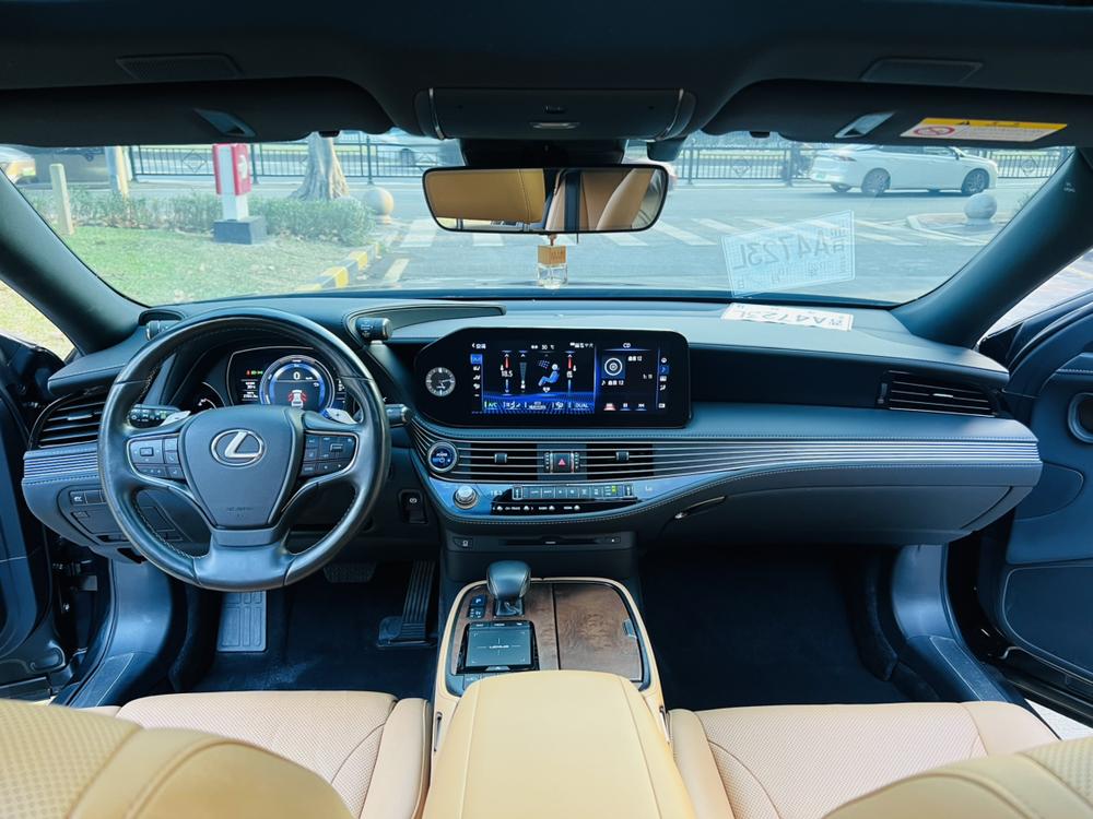 Lexus Lexus LS
