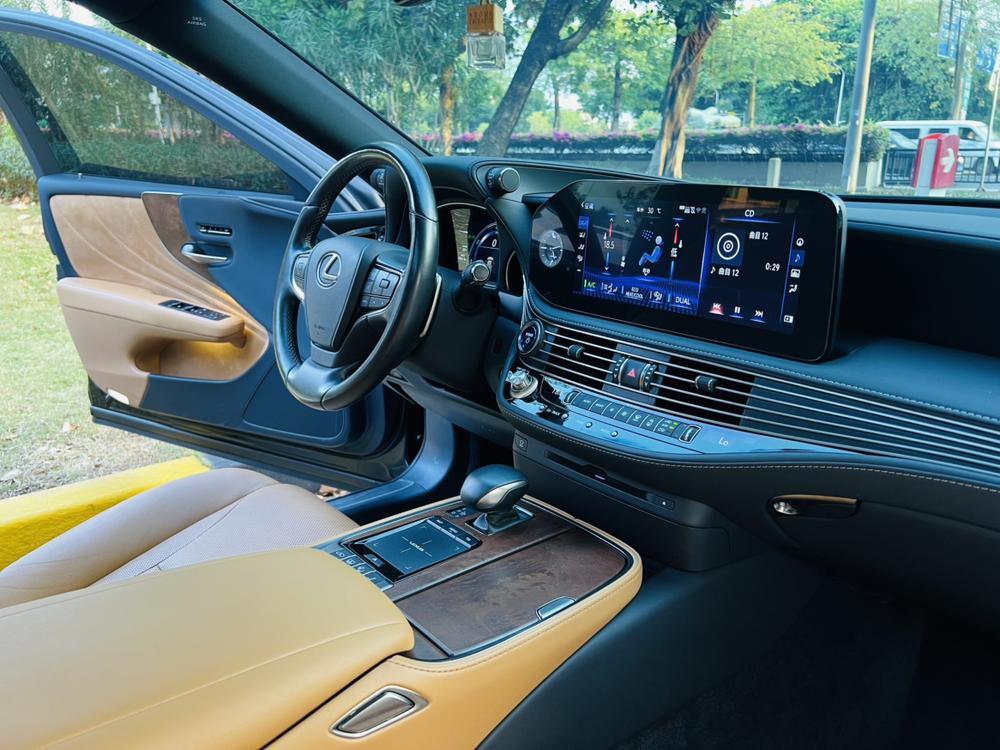 Lexus Lexus LS