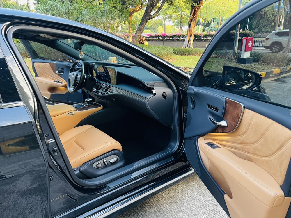 Lexus Lexus LS