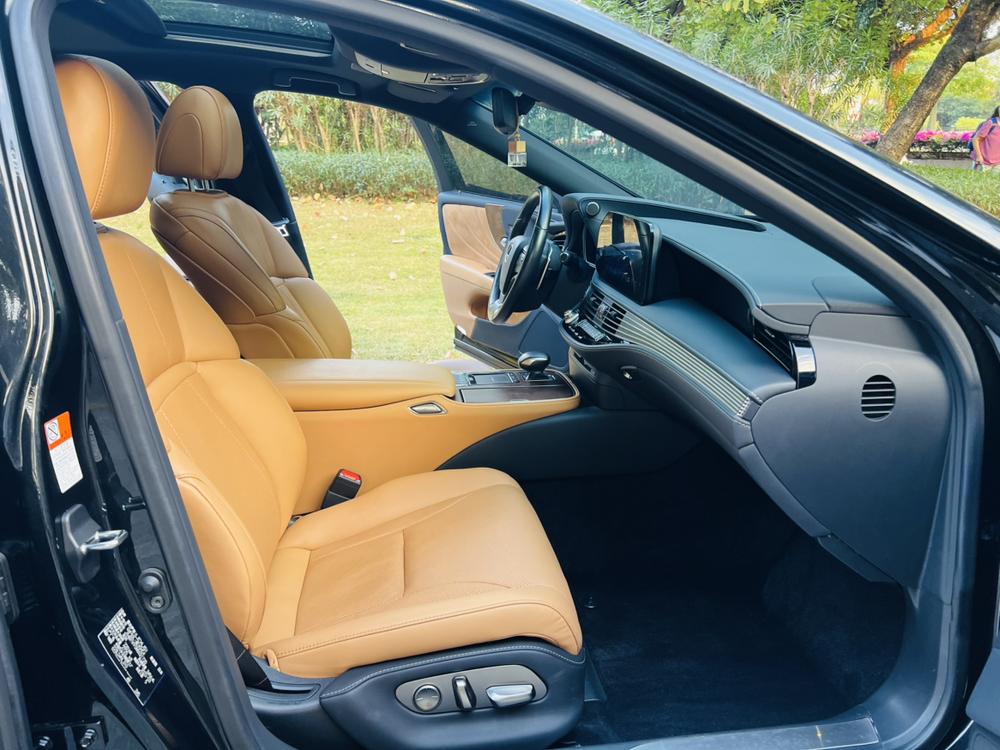 Lexus Lexus LS