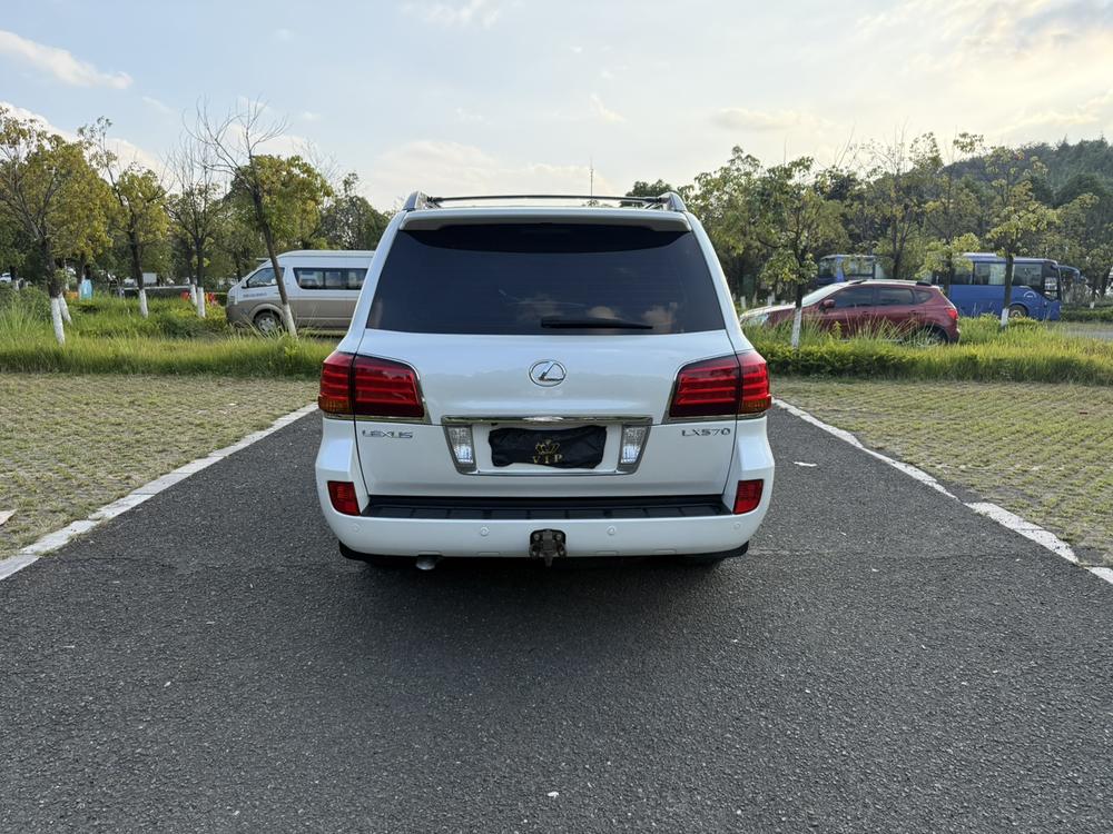 Lexus Lexus LX