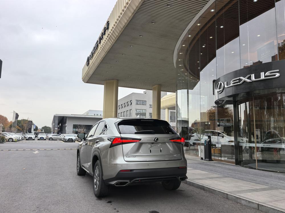 Lexus Lexus NX
