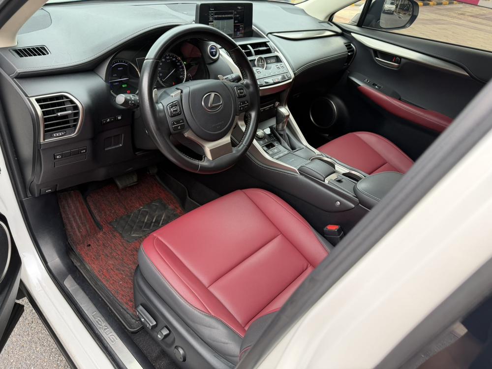 Lexus Lexus NX
