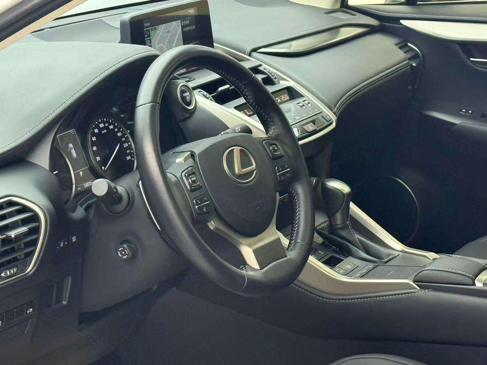 Lexus Lexus NX