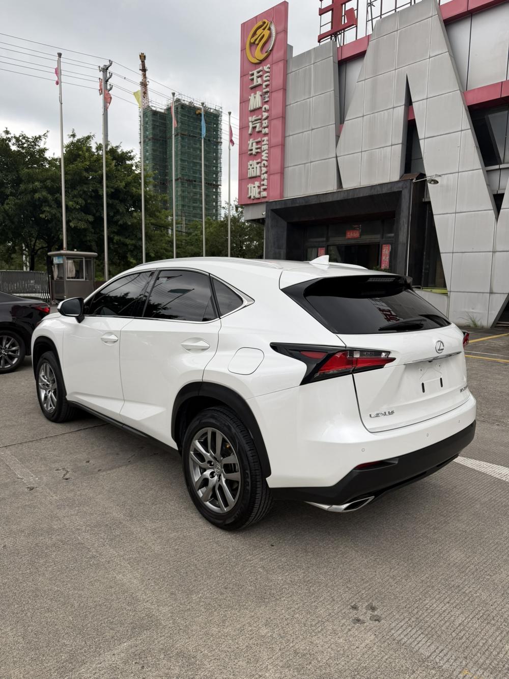 Lexus Lexus NX