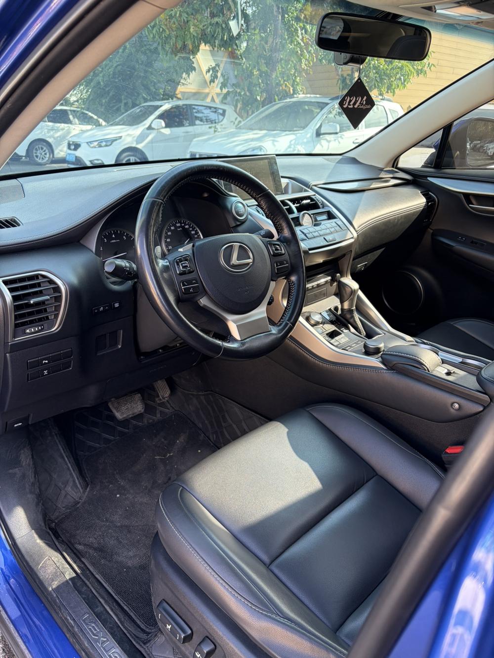 Lexus Lexus NX