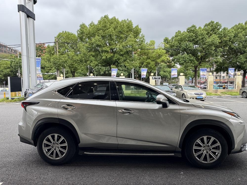 Lexus Lexus NX
