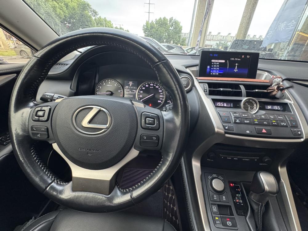 Lexus Lexus NX